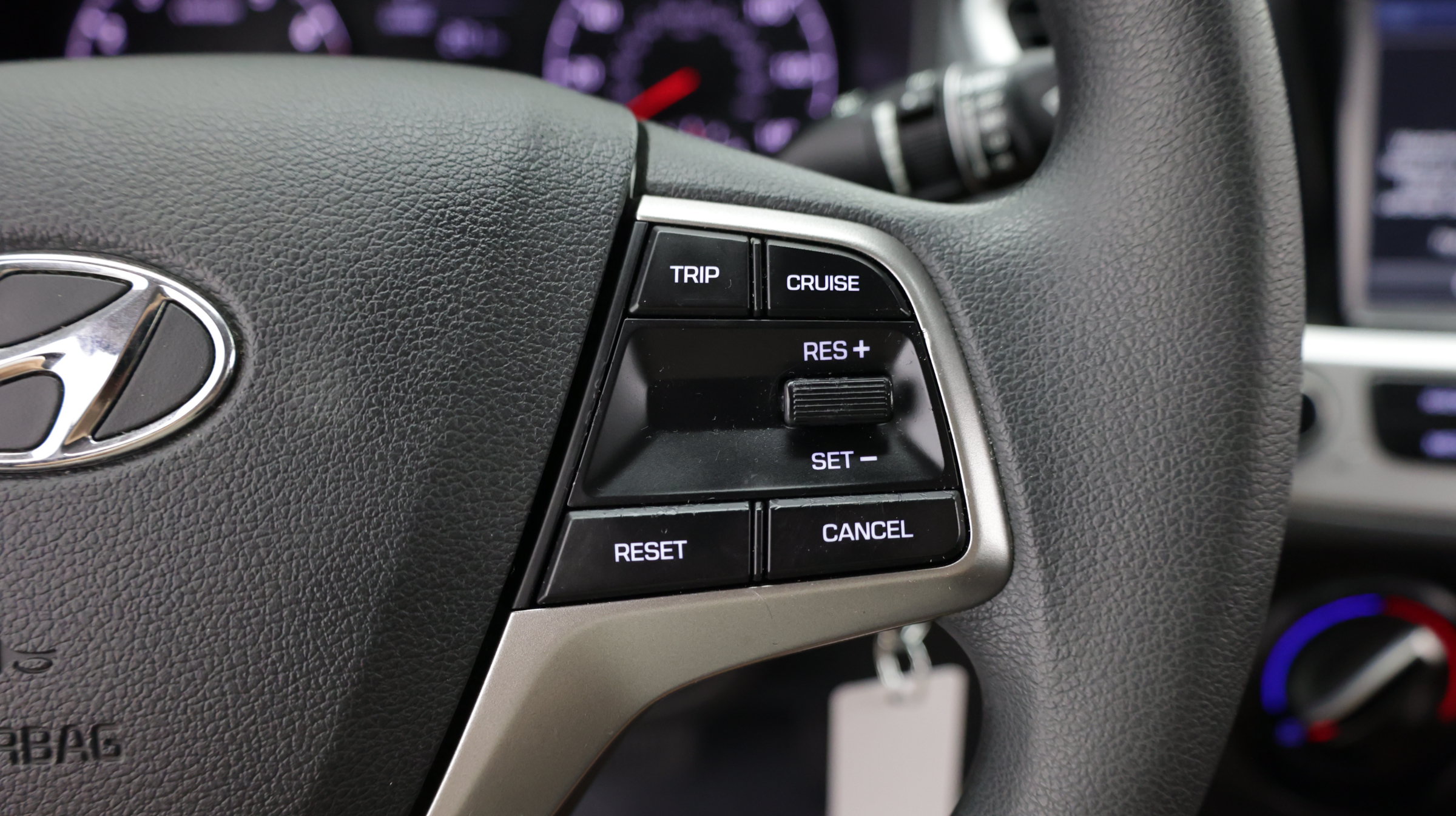 Used 2022 Hyundai Accent SEL FWD image 19
