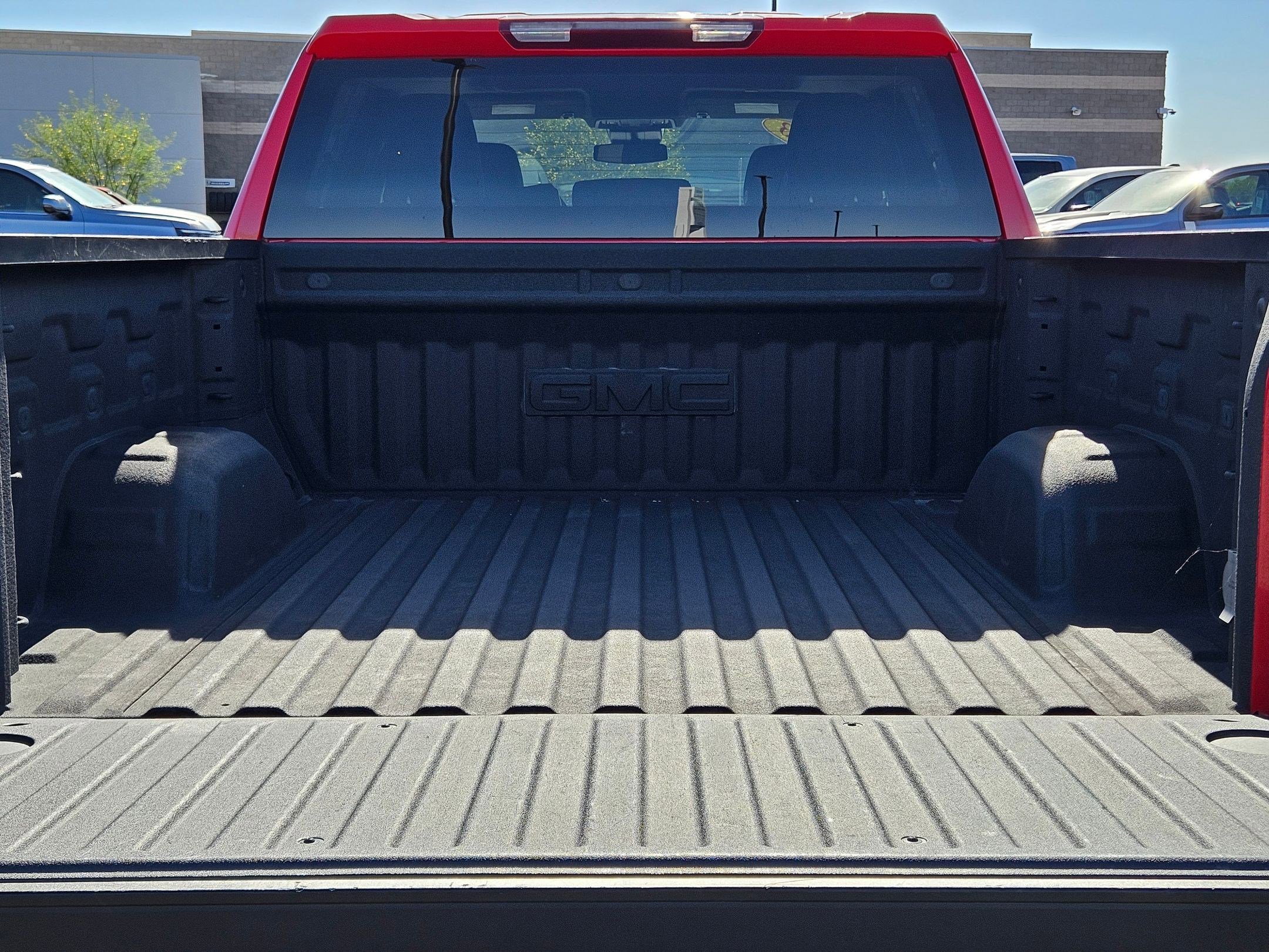 Used 2023 GMC Sierra 1500 SLE image 20