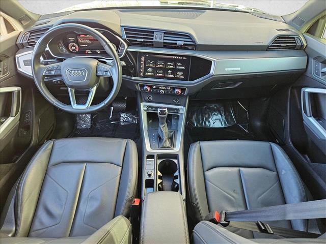 Used 2023 Audi Q3 2.0T Premium Plus w/ Premium Plus Package image 17