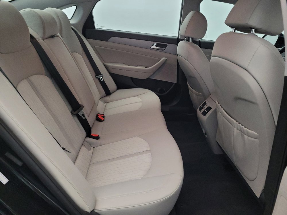 Used 2019 Hyundai Sonata Plug-In Hybrid FWD image 19