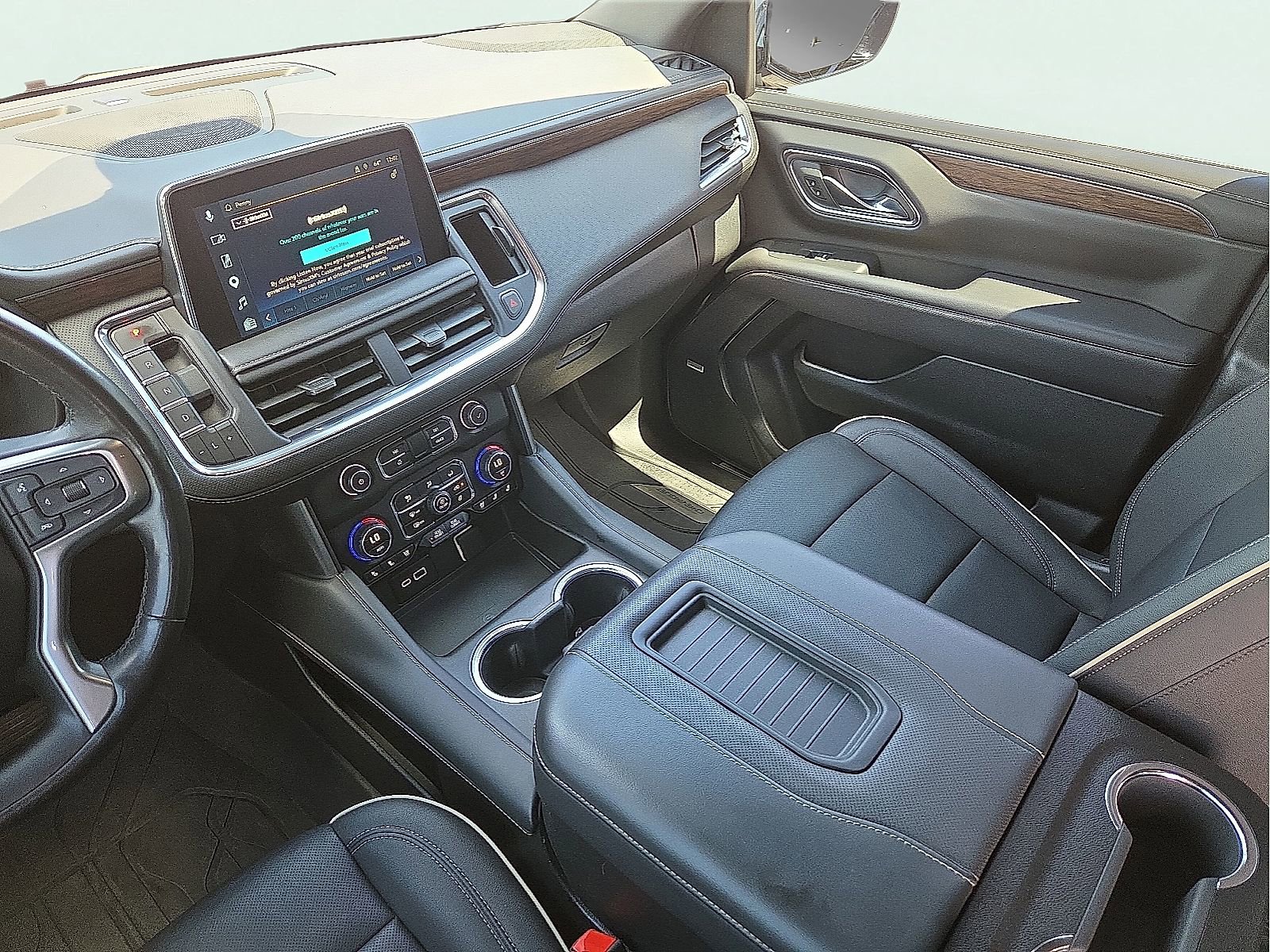 Used 2023 Chevrolet Tahoe Premier w/ Advanced Technology Package AWD/4WD image 13