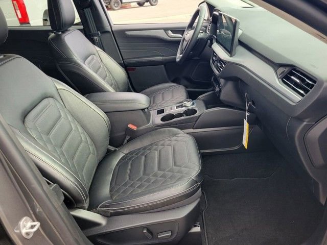 Used 2024 Ford Escape SE w/ PHEV Premium Package image 15