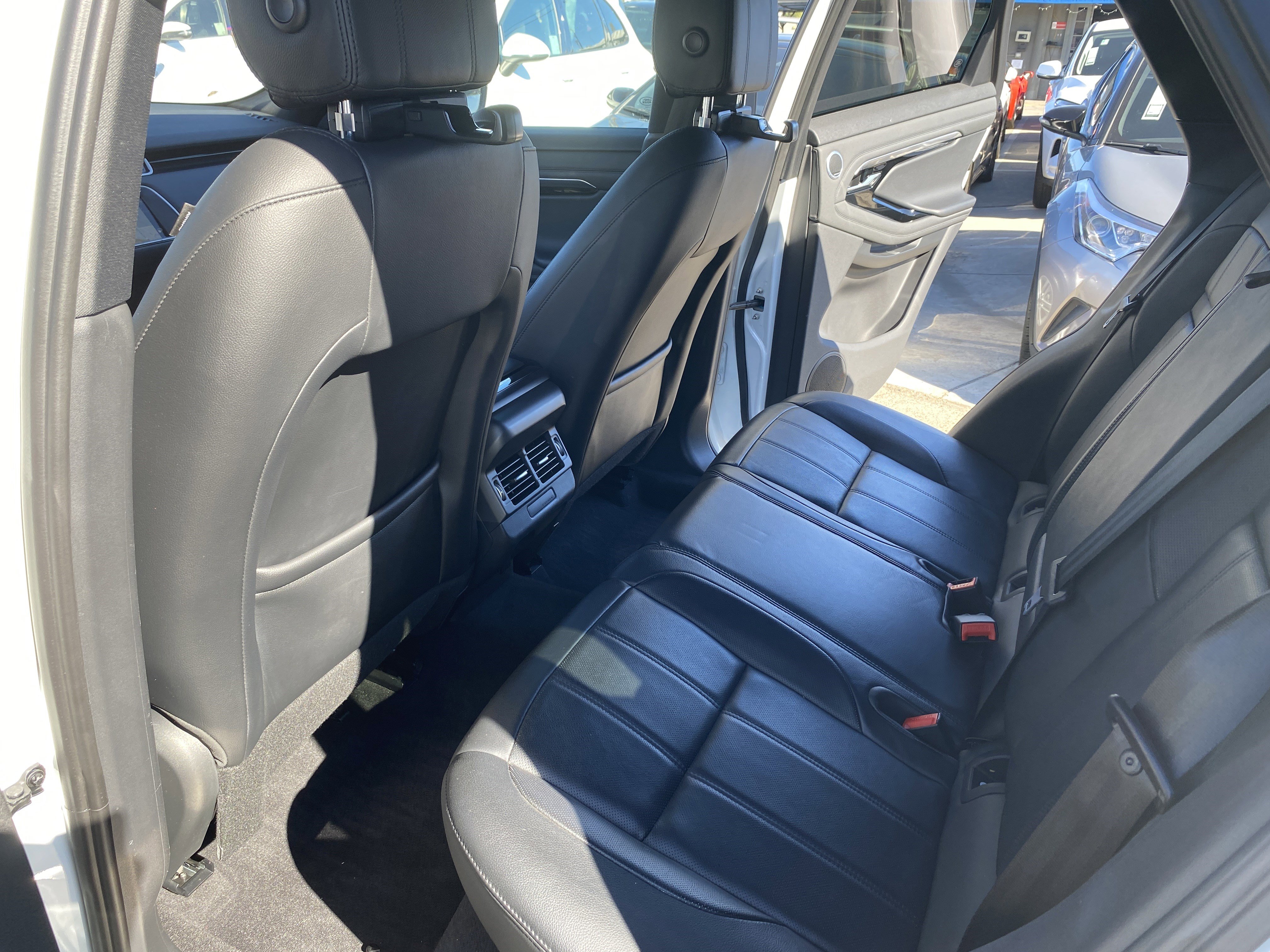 Used 2021 Land Rover Range Rover Evoque R-Dynamic S AWD/4WD image 18