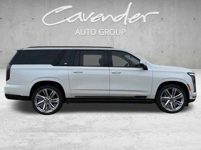 Used 2025 Cadillac Escalade ESV Sport Platinum AWD/4WD image 17