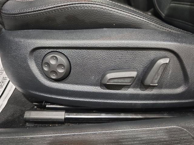 Used 2014 Volkswagen CC R-Line image 12