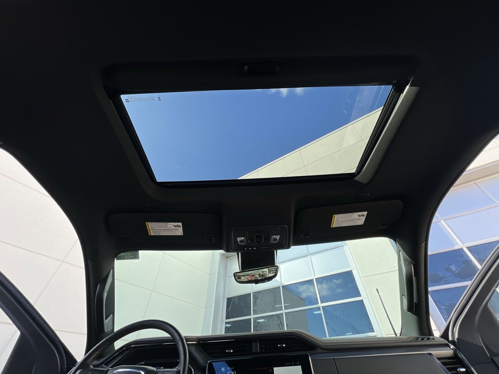 Used 2024 GMC Sierra 1500 AT4 w/ Technology Package image 24