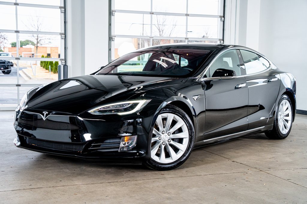 Used 2019 Tesla Model S AWD image 2