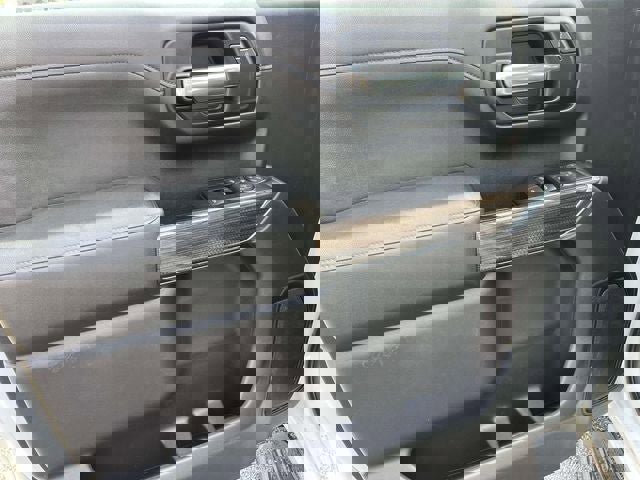 Used 2019 Chevrolet Silverado 1500 LT w/ All-Star Edition image 28