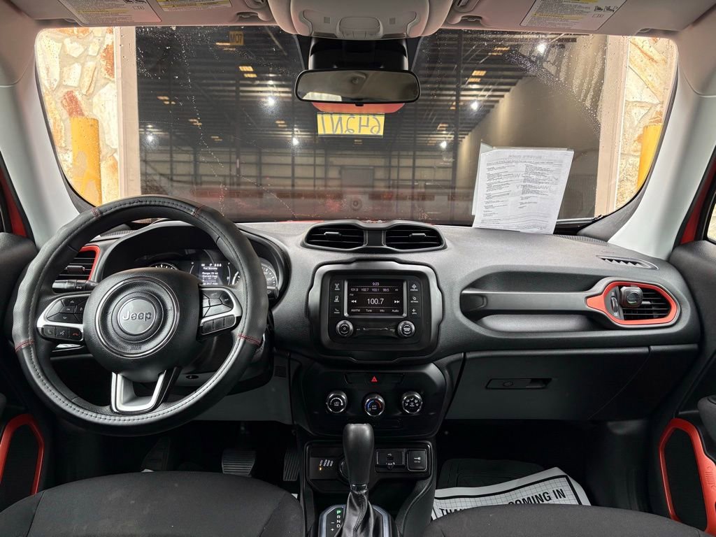 Used 2019 Jeep Renegade Sport image 22