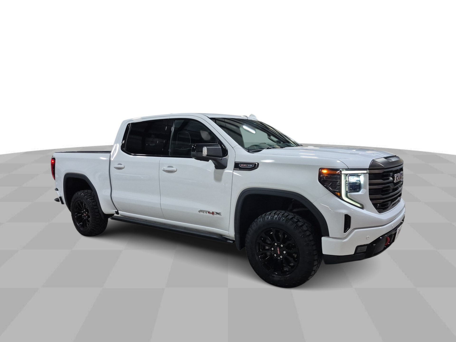 Used 2022 GMC Sierra 1500 AT4X AWD/4WD image 2
