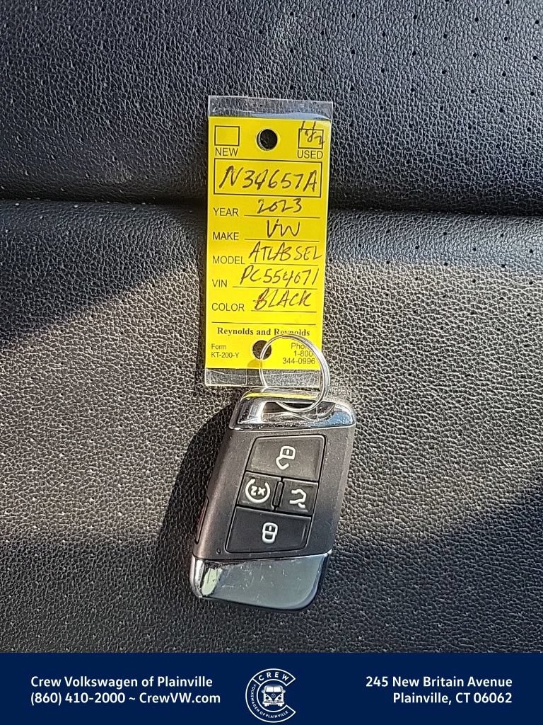 Certified 2023 Volkswagen Atlas SEL AWD/4WD image 36