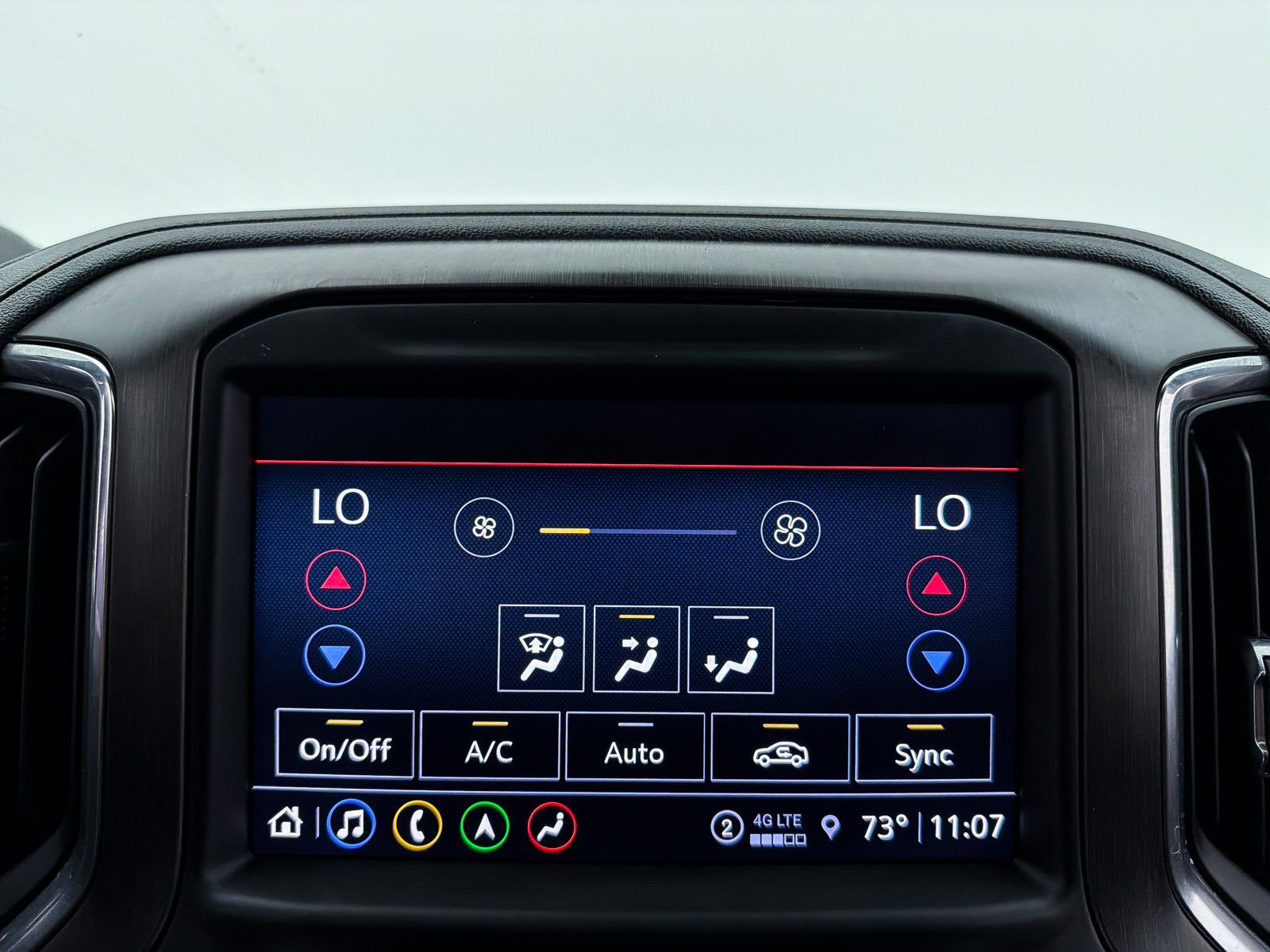 Used 2022 GMC Sierra 1500 AT4 w/ AT4 Premium Package image 29