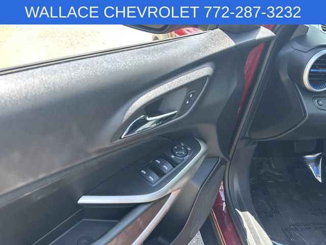 Used 2024 Chevrolet Trax LS w/ Driver Confidence Package FWD image 14