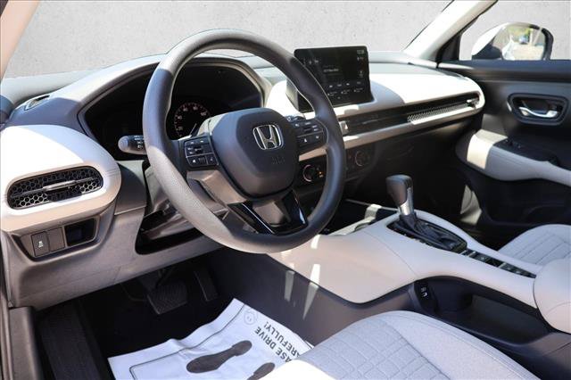 Used 2026 Honda HR-V LX image 10