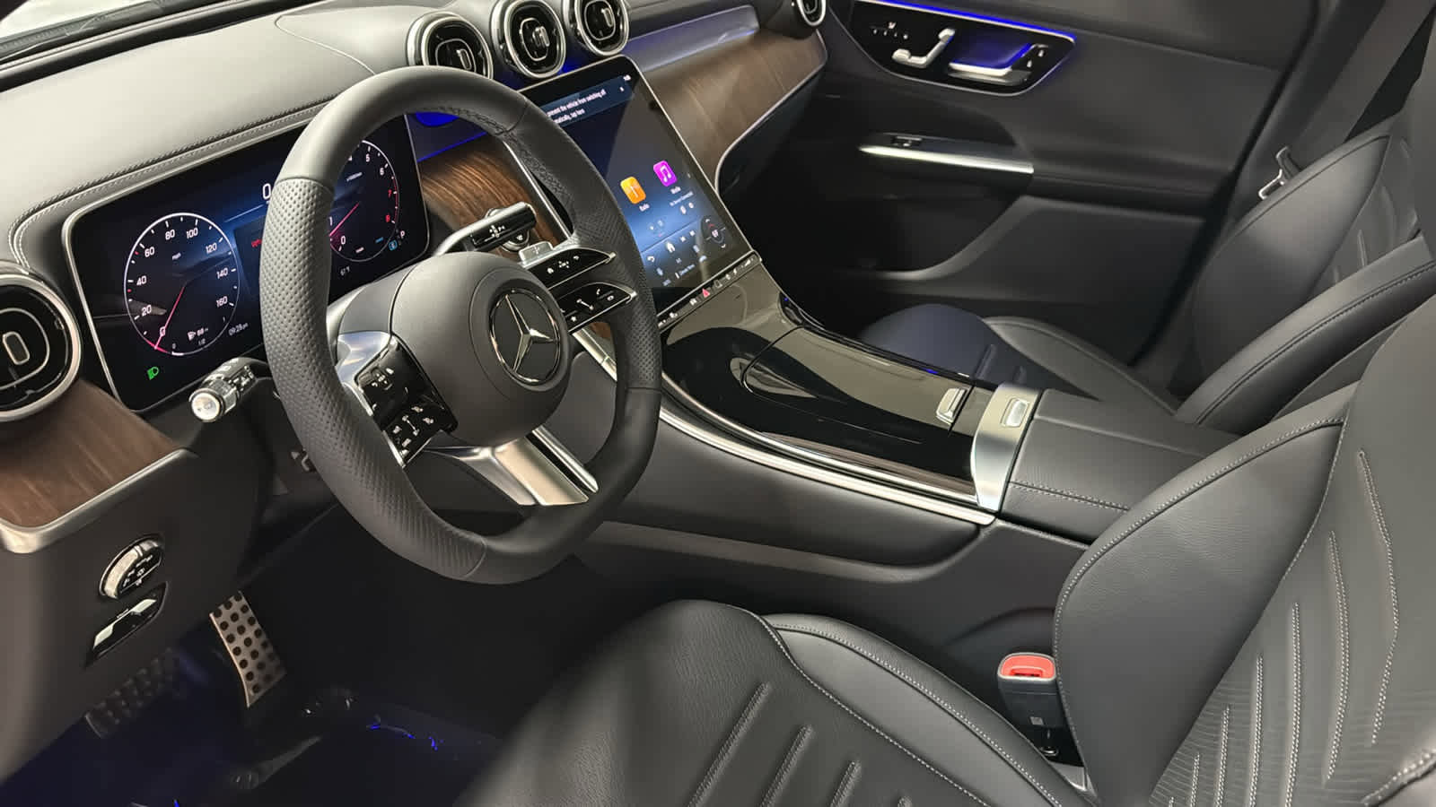 New 2026 Mercedes-Benz GLC 300 4MATIC image 26