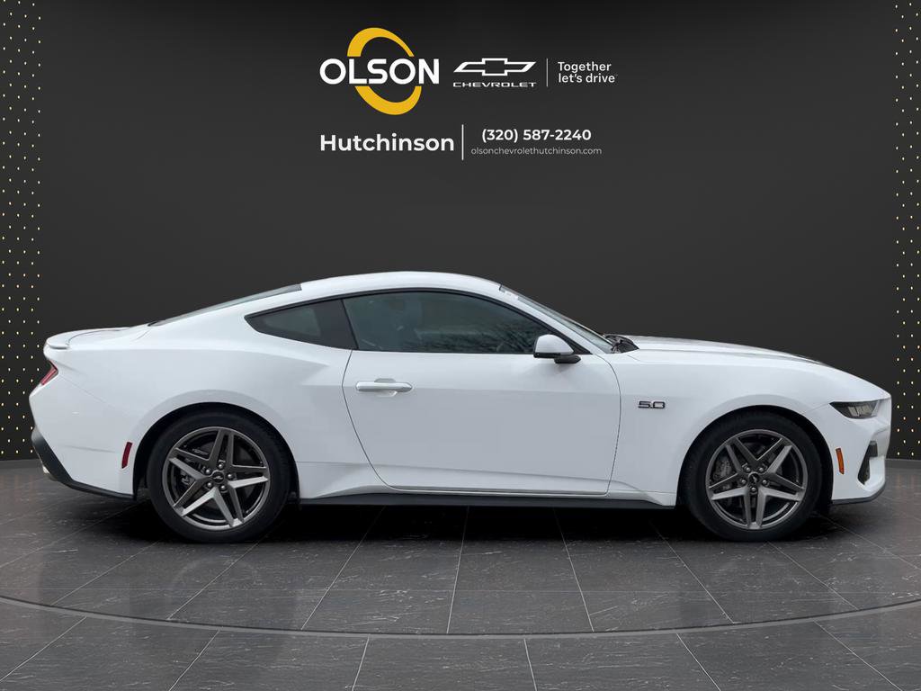Used 2024 Ford Mustang GT Premium RWD image 9