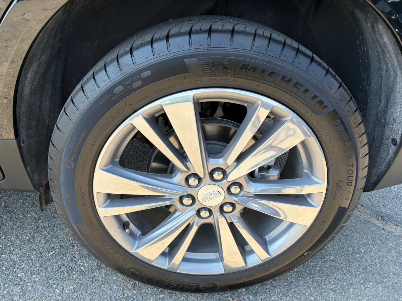 Certified 2025 Cadillac XT5 Premium Luxury AWD/4WD image 32