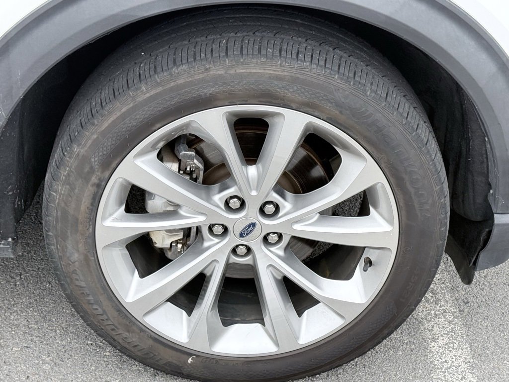 Used 2021 Ford Explorer Platinum w/ Equipment Group 601A image 34