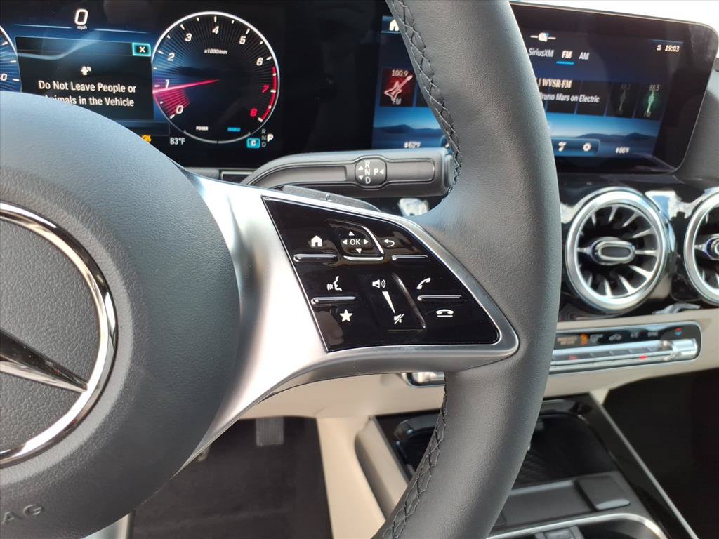 Used 2026 Mercedes-Benz GLA 250 4MATIC image 16