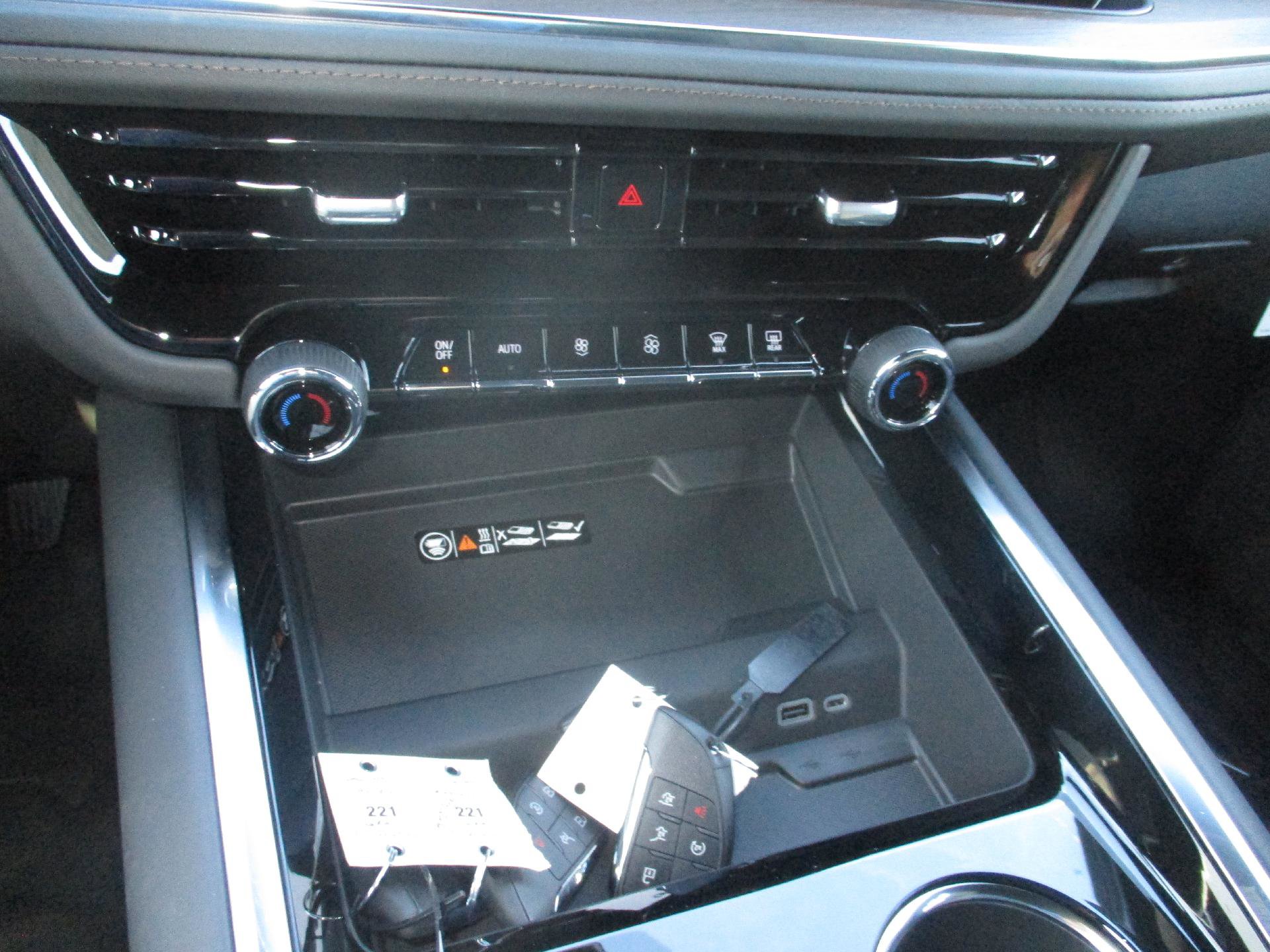 New 2026 Chevrolet Tahoe High Country image 16