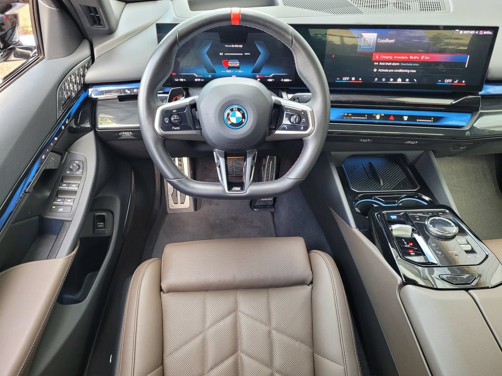Used 2024 BMW i5 M60 w/ Premium Package AWD/4WD image 7