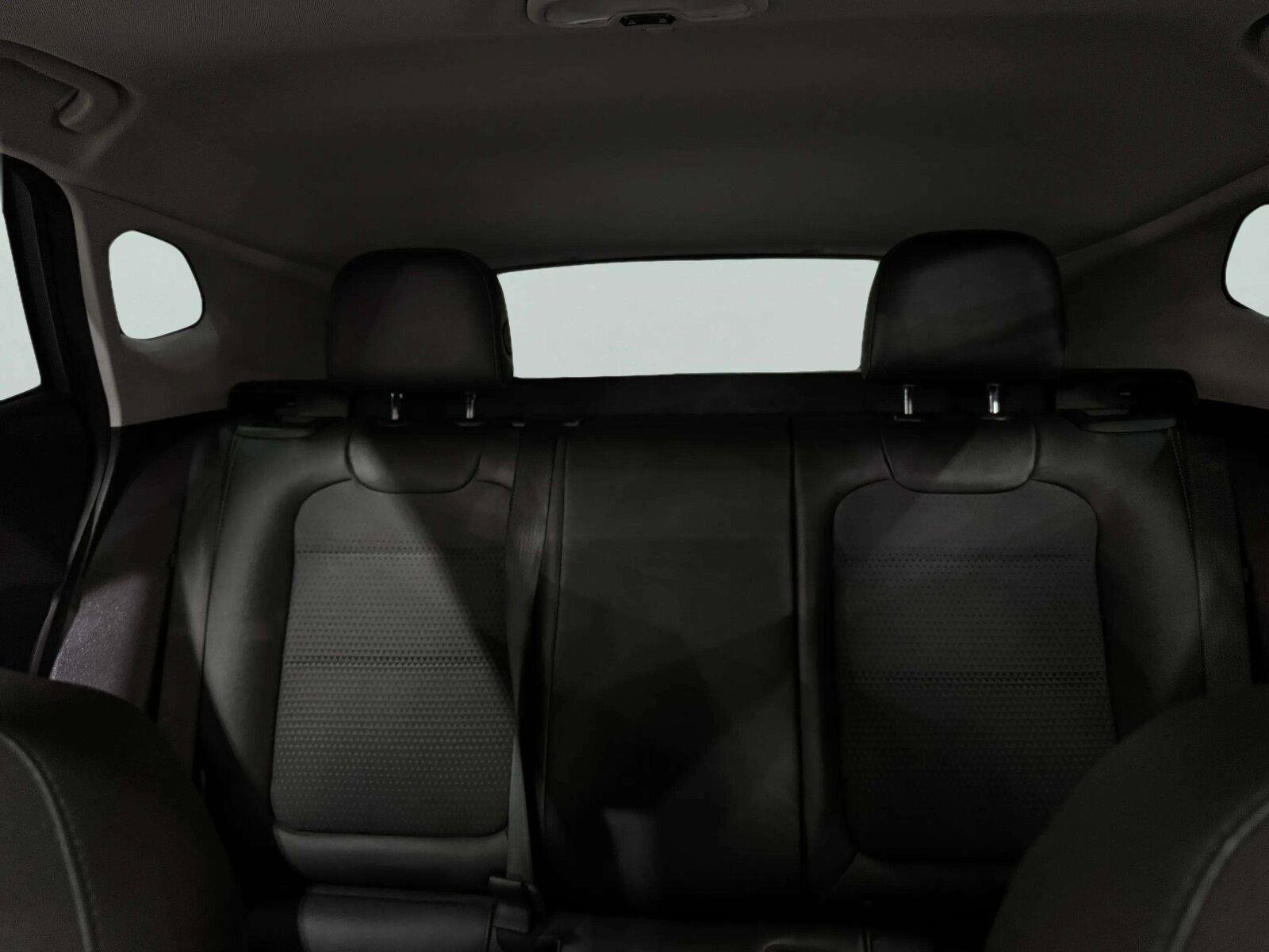 Used 2025 Chevrolet Trax LT w/ Sunroof Package FWD image 55
