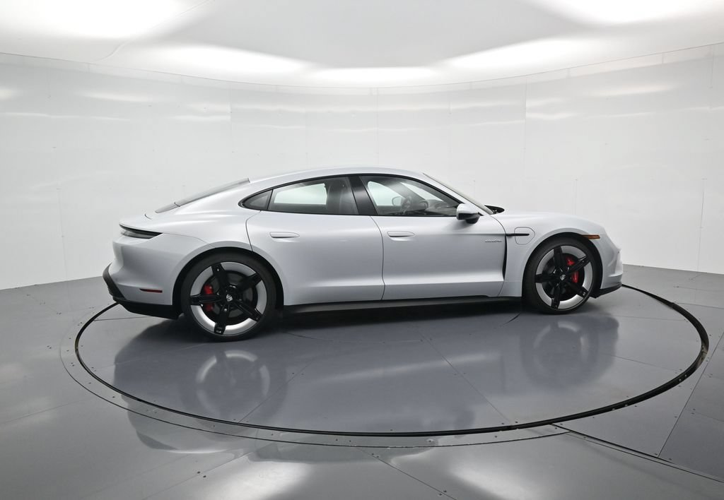 New 2026 Porsche Taycan 4S AWD/4WD image 31