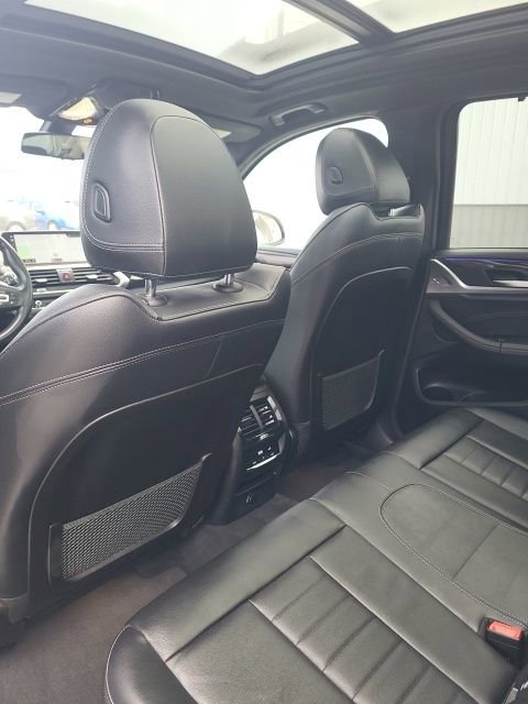Used 2018 BMW X3 xDrive30i image 15