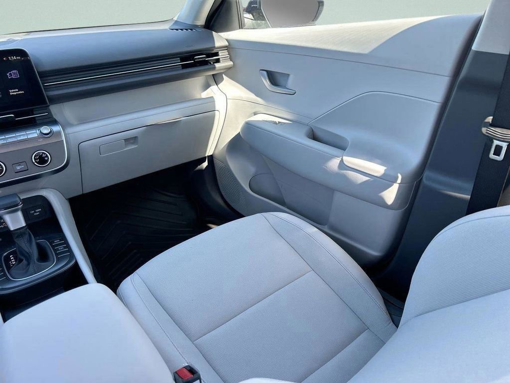 New 2026 Hyundai Kona SE FWD image 23
