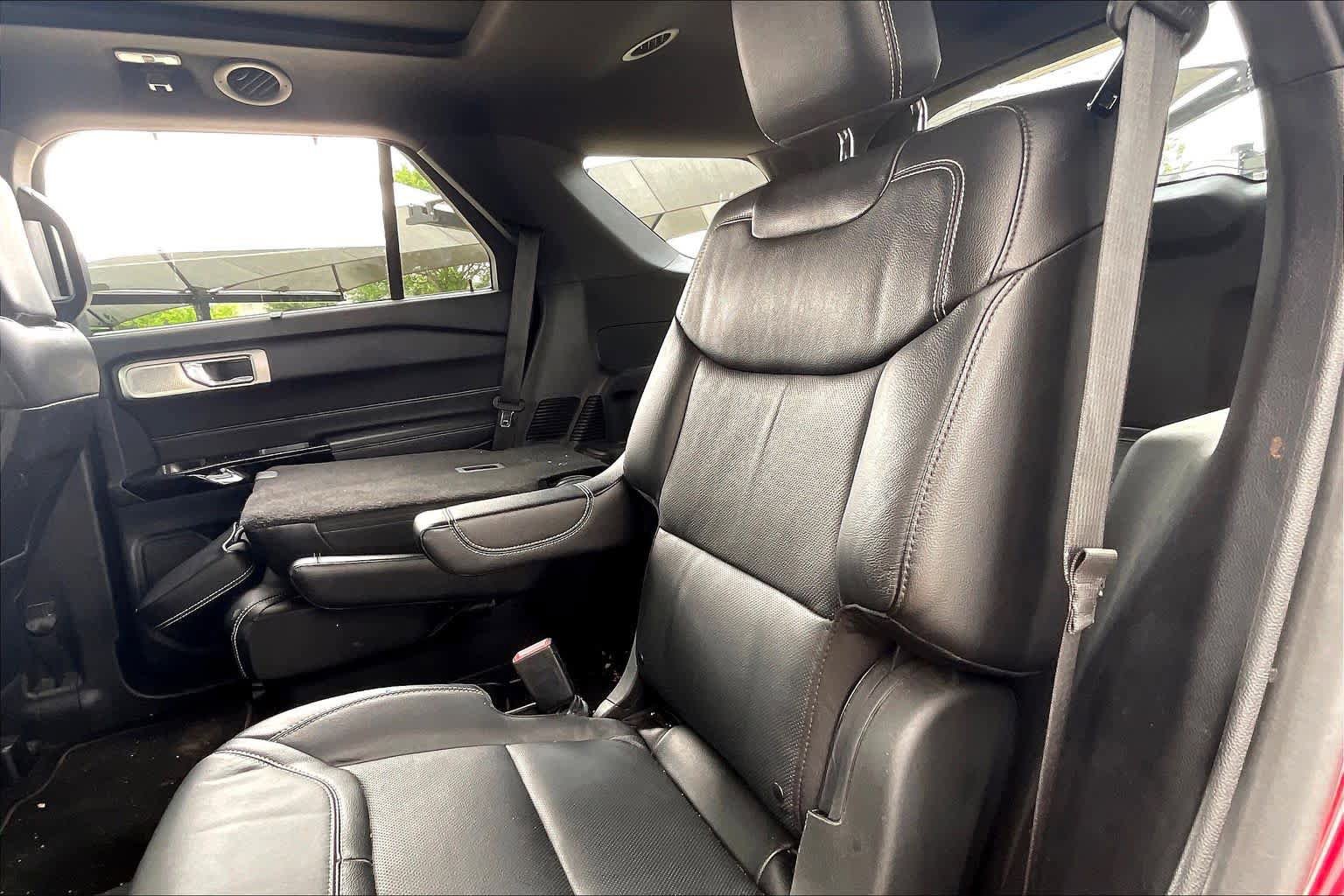 Used 2021 Ford Explorer ST w/ Equipment Group 401A AWD/4WD image 20