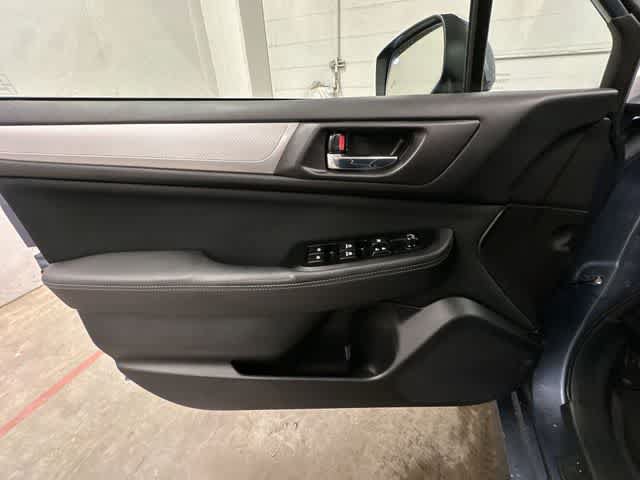 Used 2017 Subaru Legacy 2.5i Premium AWD/4WD image 15