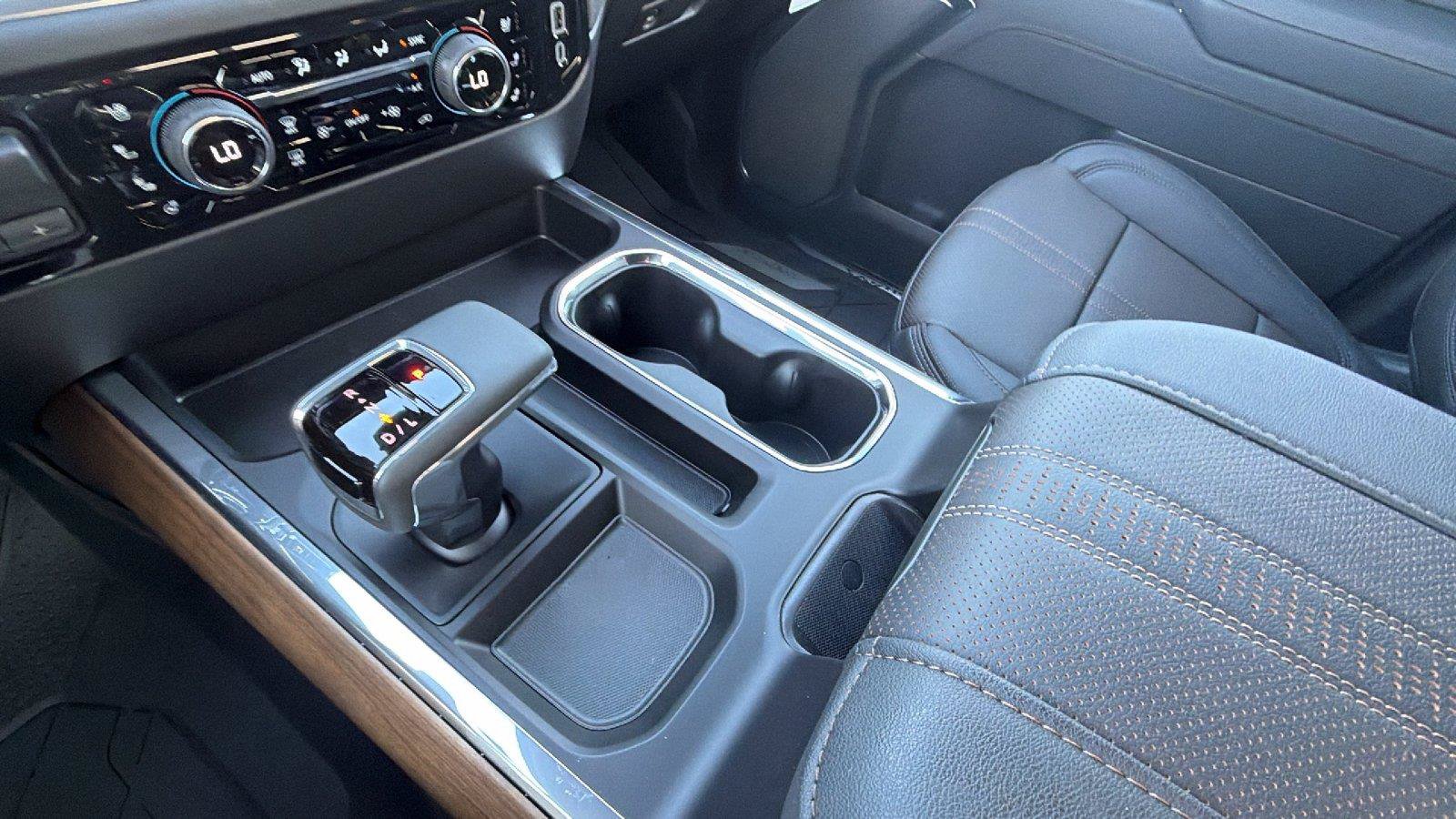 New 2026 Chevrolet Silverado 1500 High Country AWD/4WD image 26
