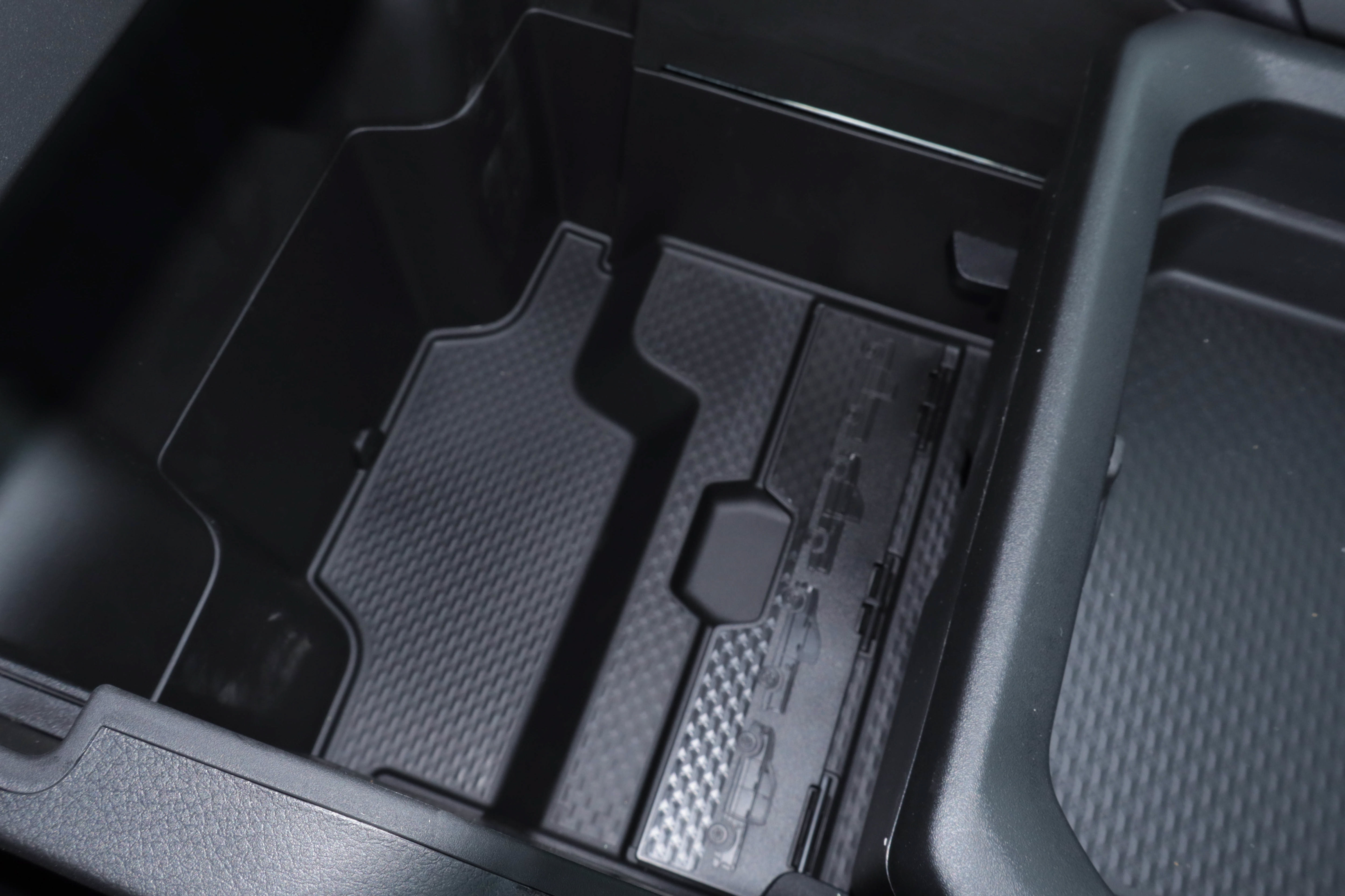 New 2027 RAM 2500 Laramie AWD/4WD image 29