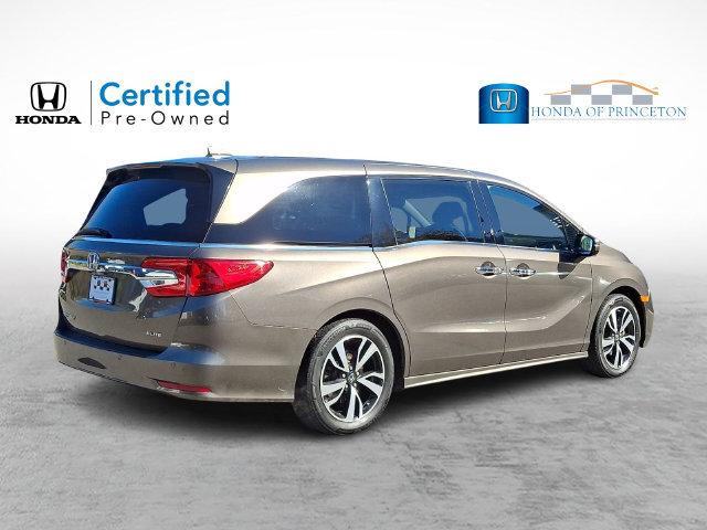 Used 2018 Honda Odyssey Elite image 6