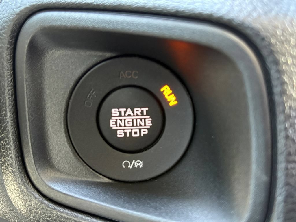 New 2026 Jeep Gladiator Sport AWD/4WD image 18