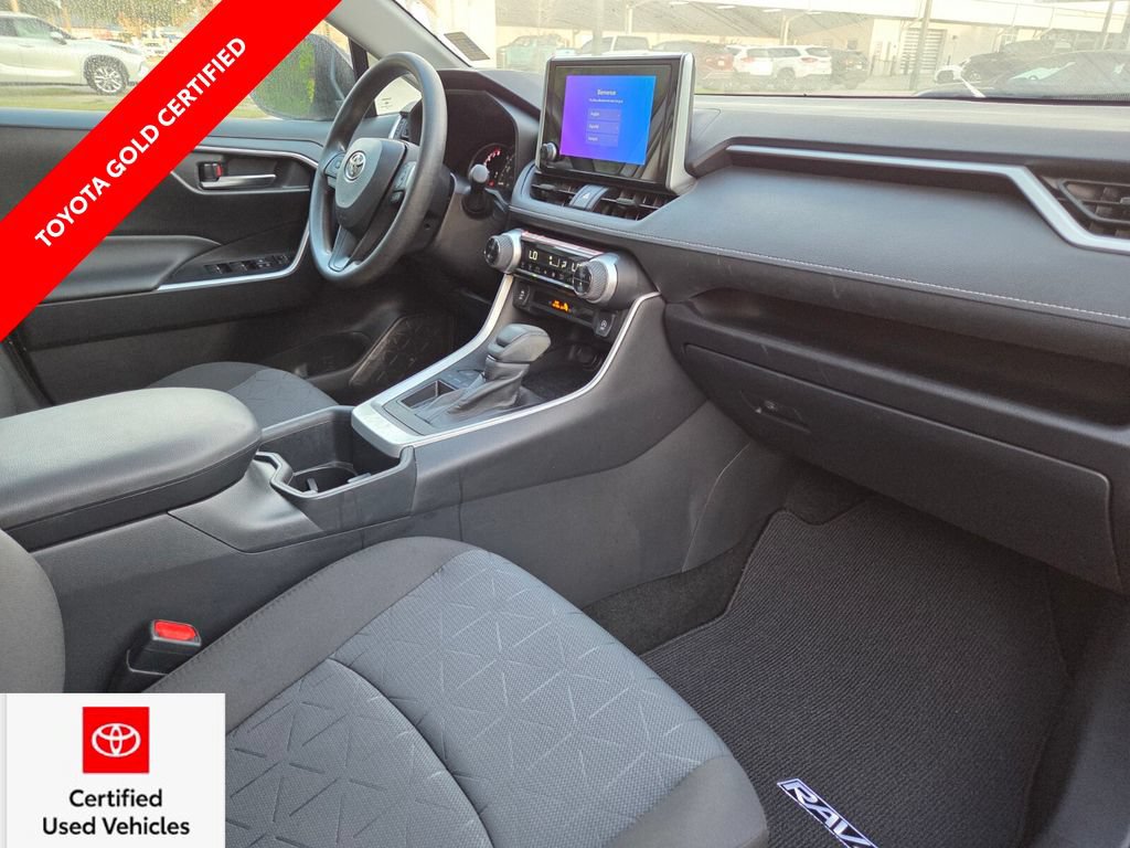 Certified 2025 Toyota RAV4 XLE w/ Convenience Package FWD image 13