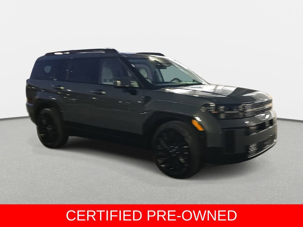 Used 2025 Hyundai Santa Fe Calligraphy FWD image 3