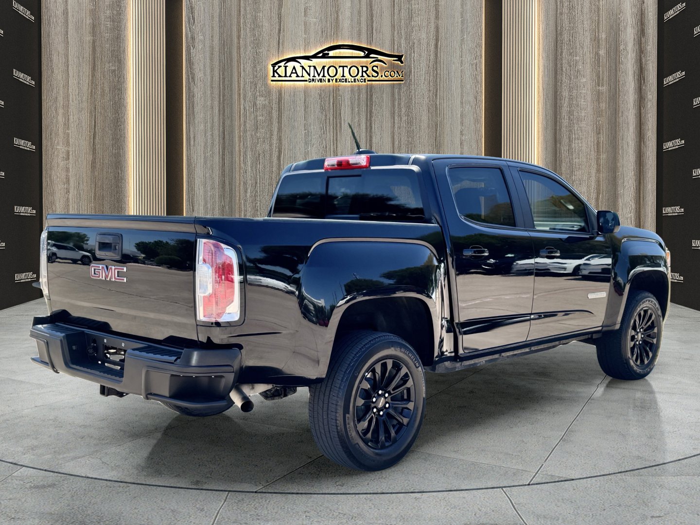 Used 2022 GMC Canyon Elevation w/ Trailering Package image 7