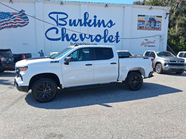 New 2026 Chevrolet Silverado 1500 Custom Trail Boss w/ Dark Appearance Package image 1