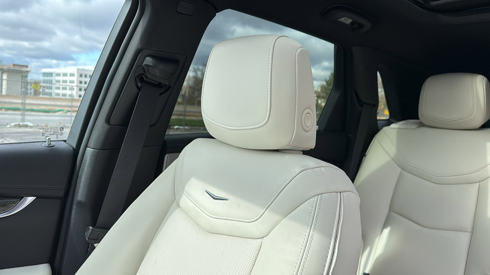 New 2025 Cadillac XT5 Sportv w/ Technology Package image 24