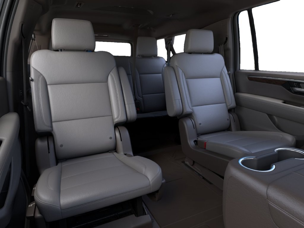 New 2026 Chevrolet Suburban Z71 w/ Z71 Off-Road Package AWD/4WD image 17