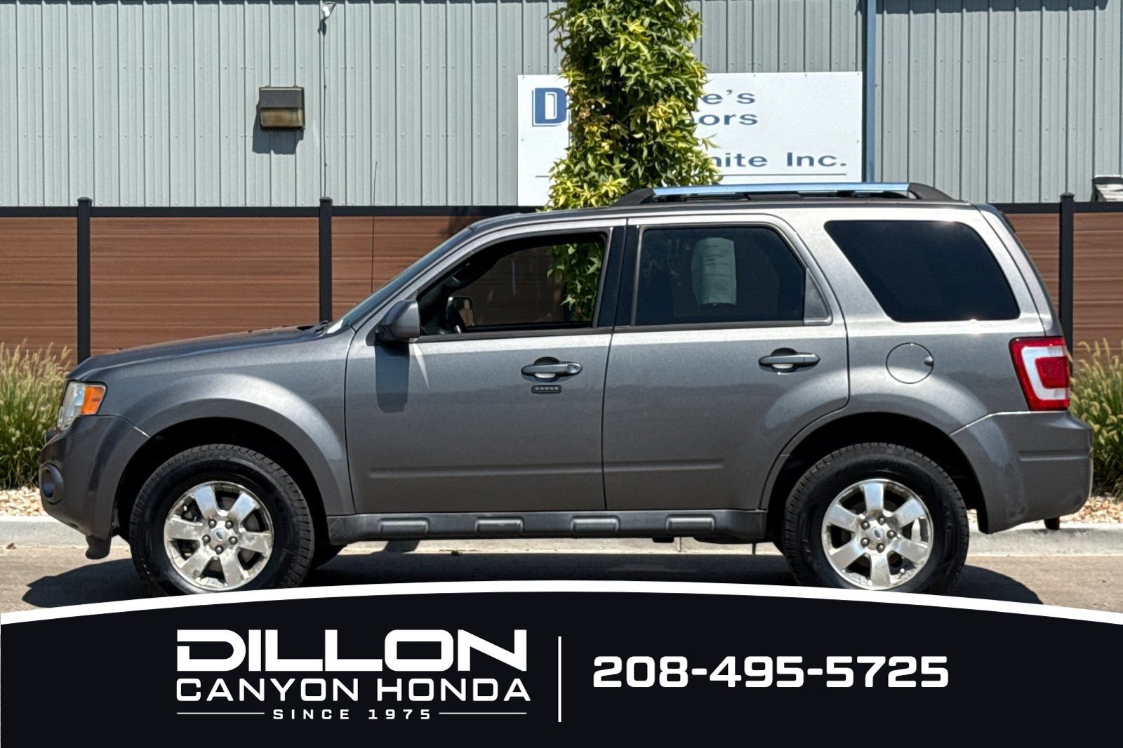 Used 2011 Ford Escape Limited w/ 301A Rapid Spec Order Code AWD/4WD image 7