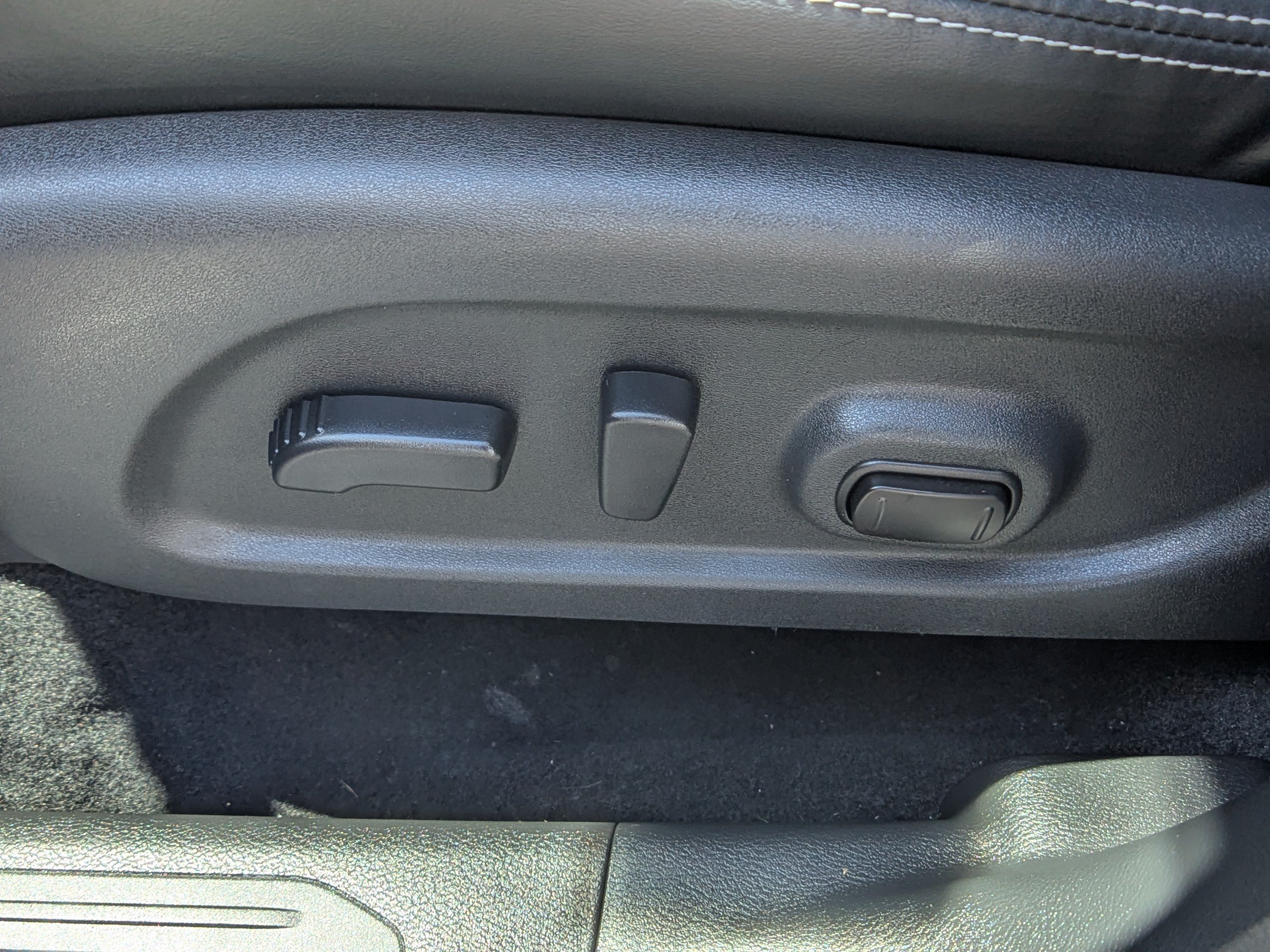 Used 2024 Nissan Murano SV AWD/4WD image 18