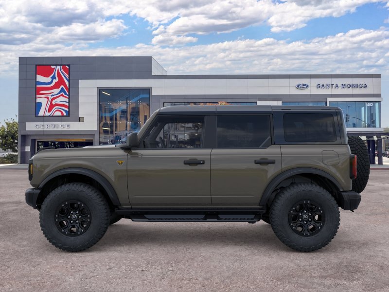 New 2026 Ford Bronco Badlands w/ Wildtrak Package AWD/4WD image 3
