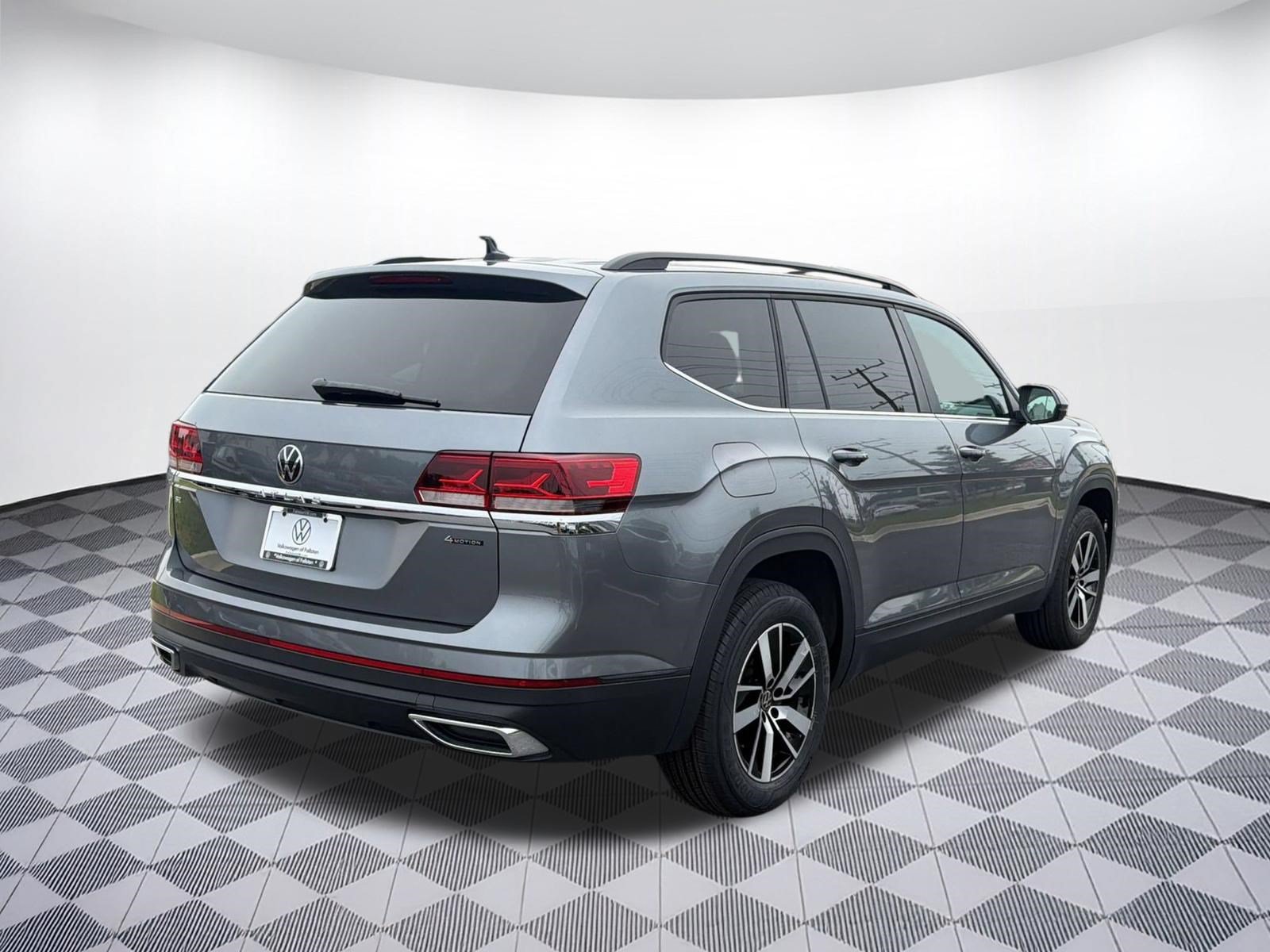 Used 2023 Volkswagen Atlas SE AWD/4WD image 9