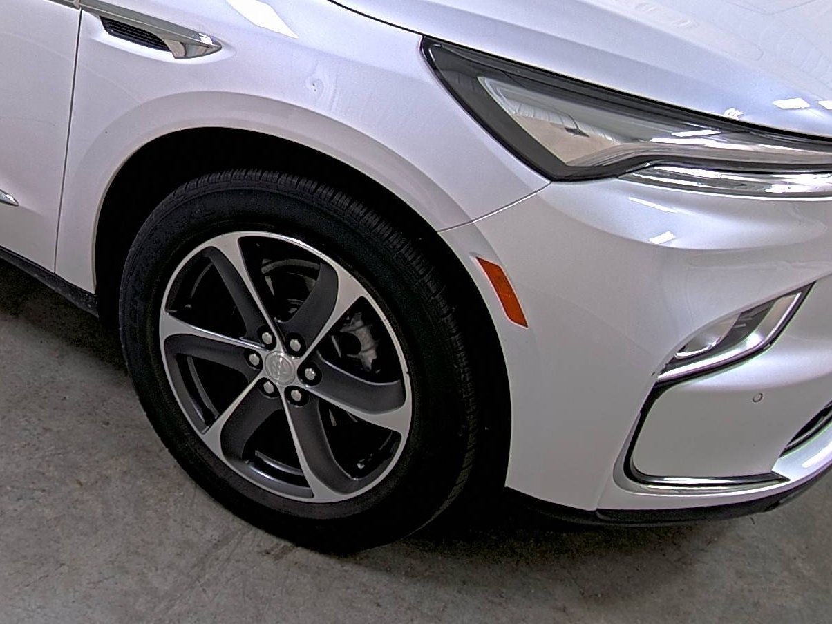 Used 2022 Buick Enclave Essence w/ Experience Buick Package image 14