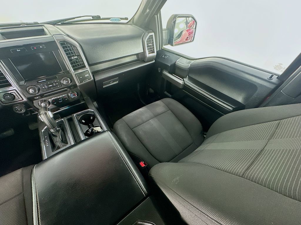 Used 2017 Ford F150 XLT w/ Equipment Group 302A Luxury image 11