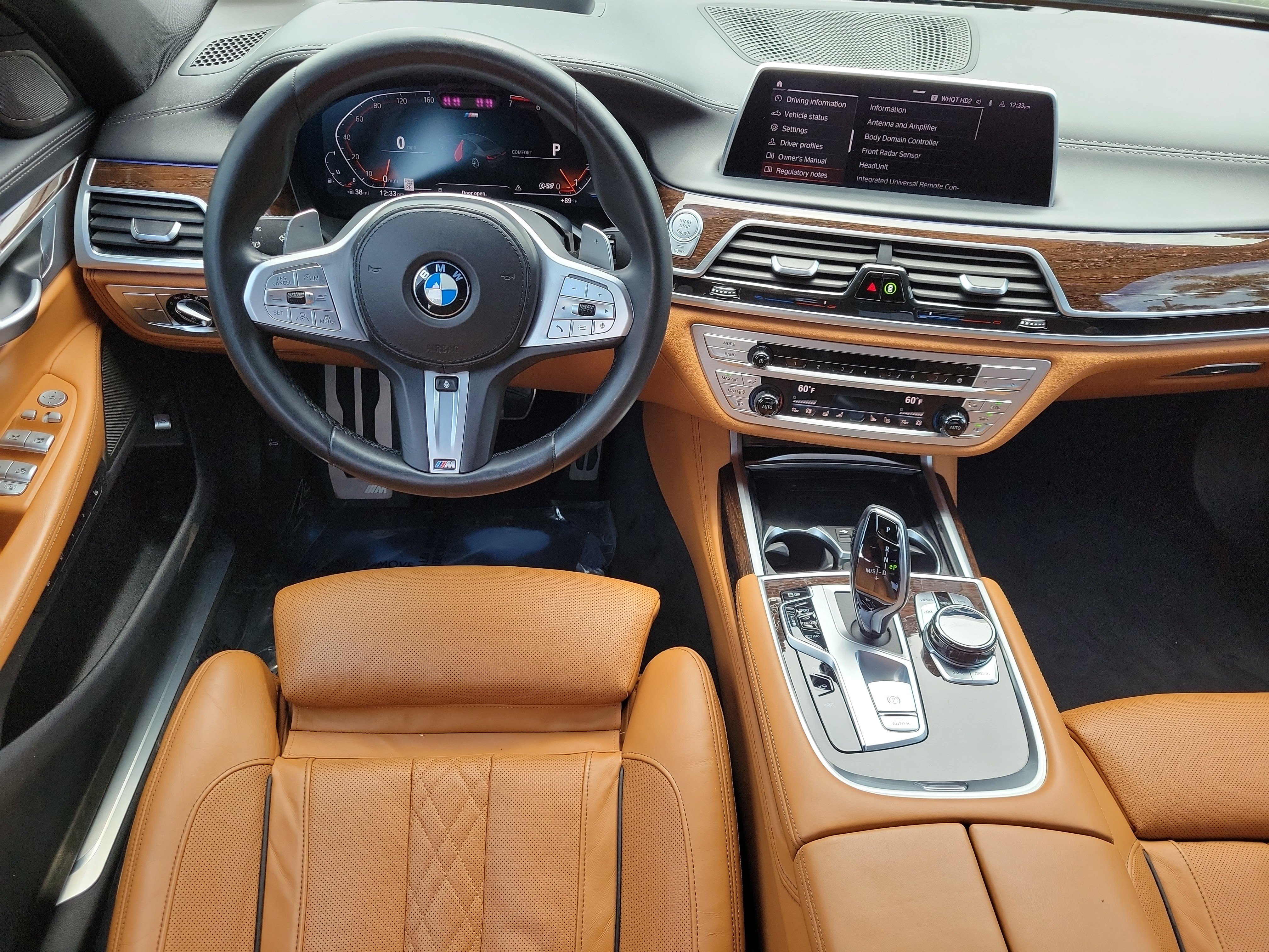 Certified 2022 BMW 750i xDrive w/ Executive Package AWD/4WD image 7