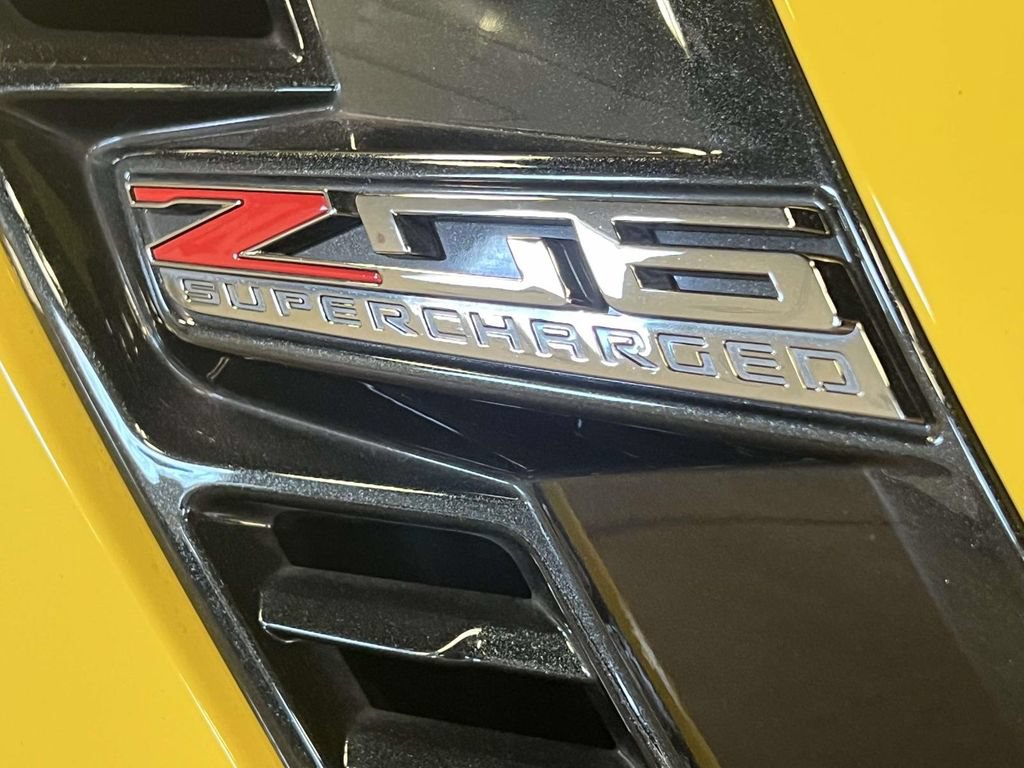 Used 2017 Chevrolet Corvette Z06 RWD image 11