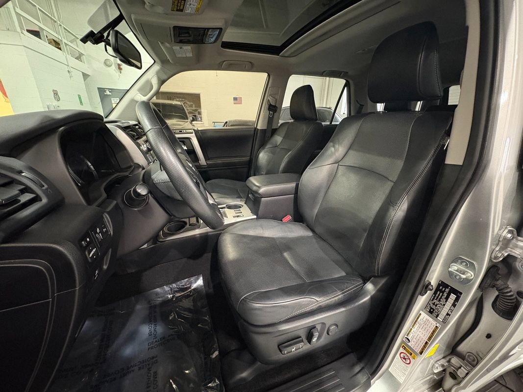 Used 2017 Toyota 4Runner Limited w/ Four Season Floor Mat Package image 9